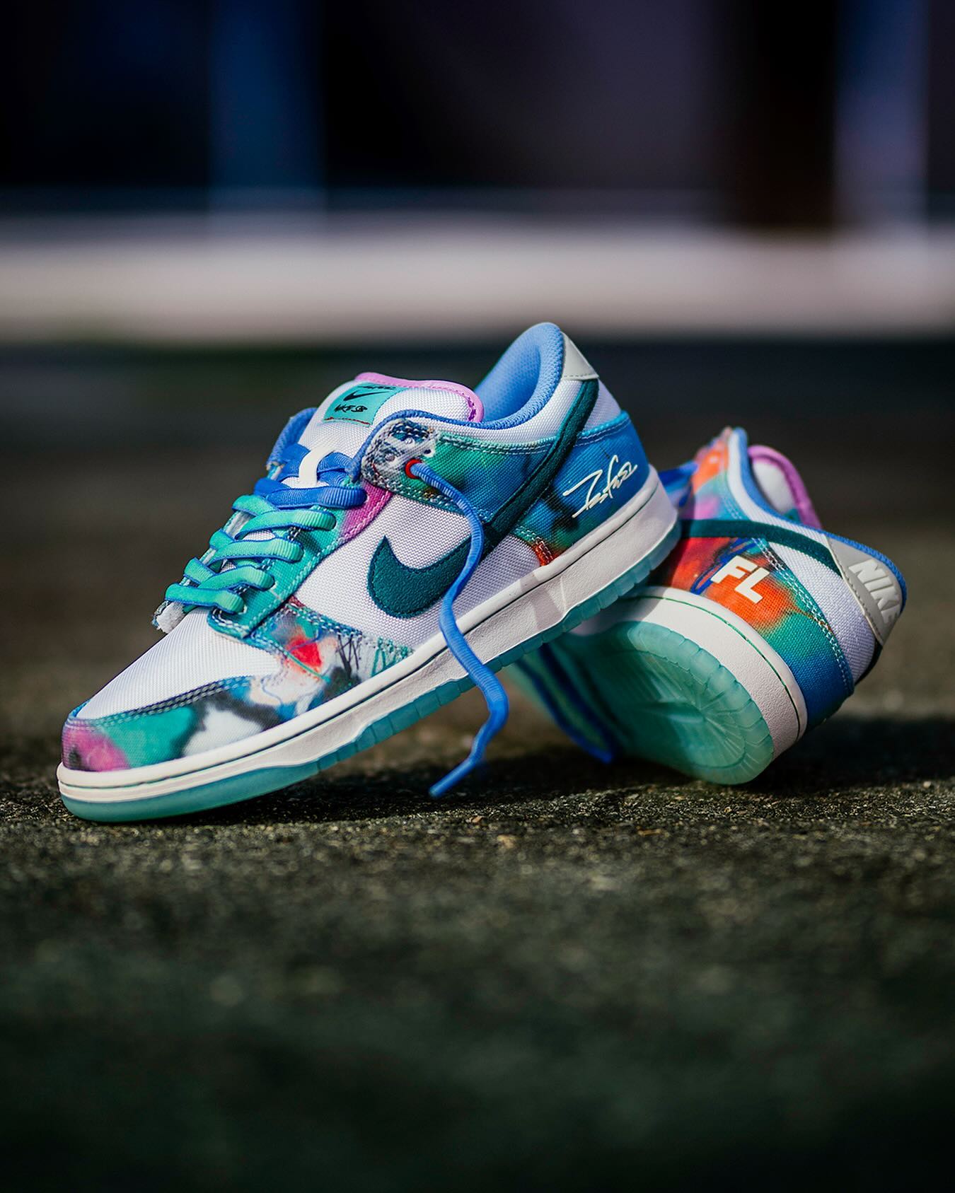 There Skateboards,Nike,SB Dunk  暗黑版「涂鸦 Dunk SB」上脚效果曝光！是你的菜吗？