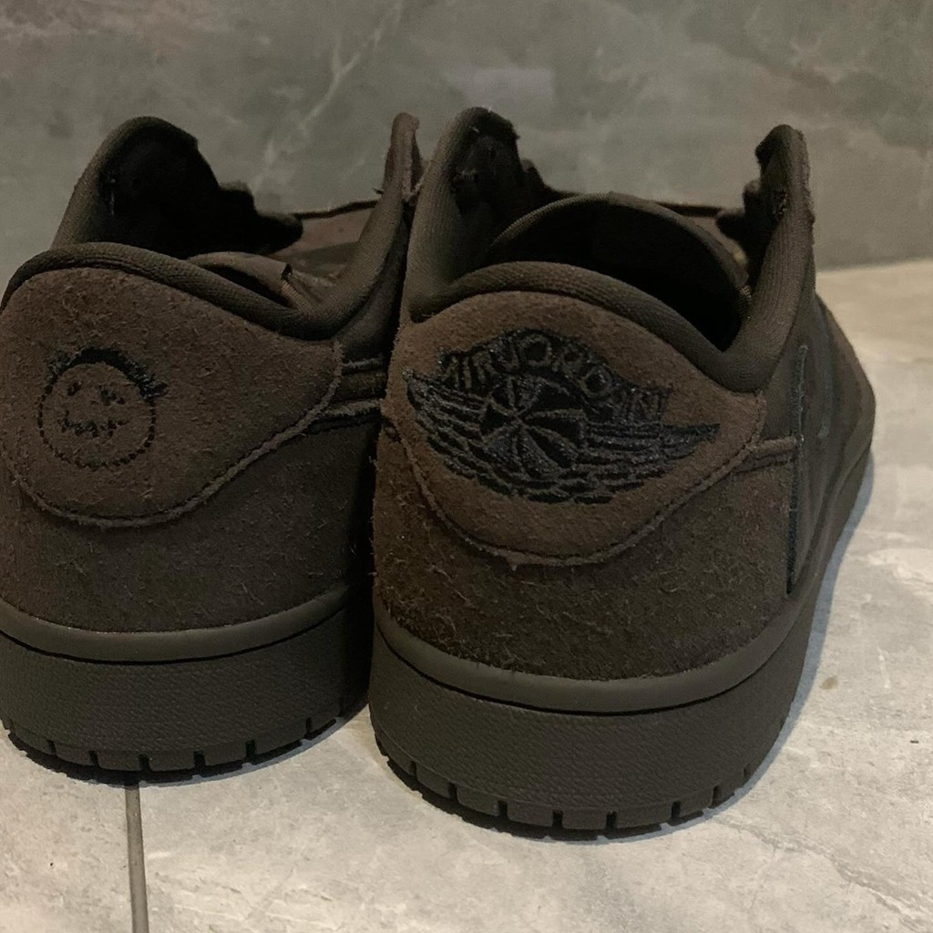 Travis Scott,Air Jordan 1 Low  TS 倒钩 AJ1 又曝光新配色！日期泄露！