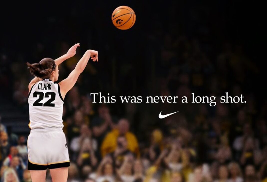 Nike,Caitlin Clark  Nike 八位数豪签的「女库里」，初代签名鞋有消息了！