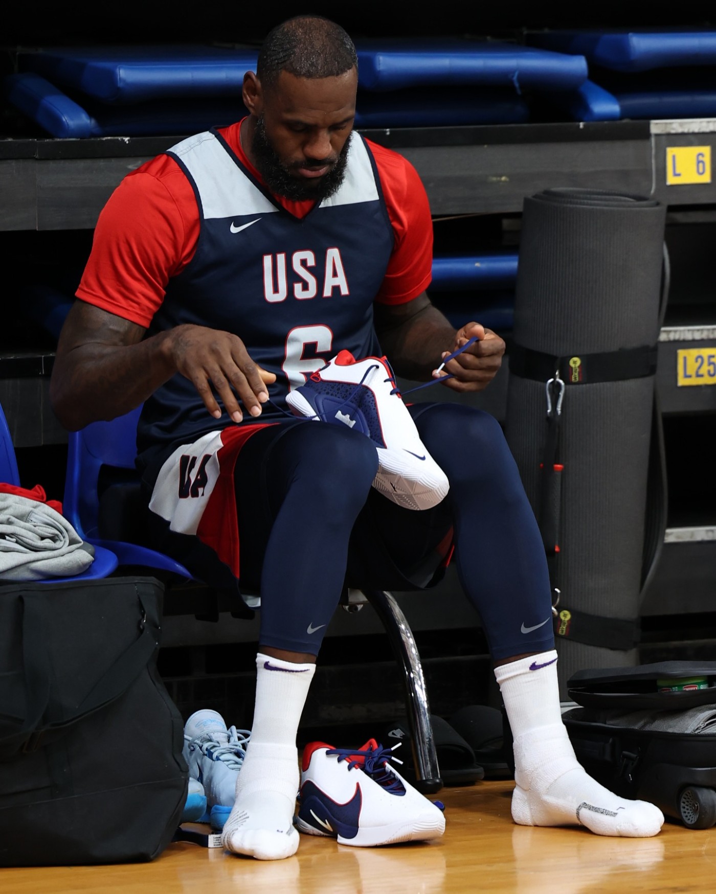 「巴黎奥运」詹姆斯新鞋曝光更多配色!这次细节全看清了!