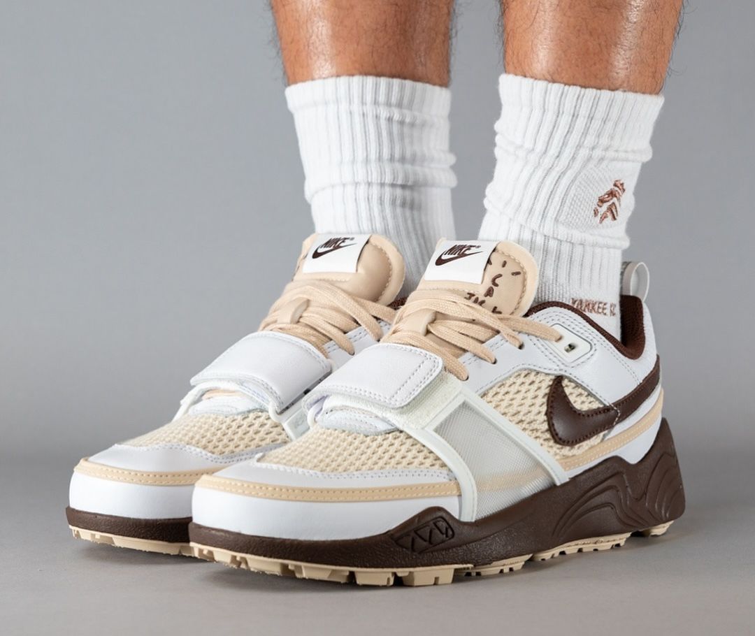 TS,Travis Scott,Nike Zoom Fiel  TS x Nike 新实物曝光！这些细节你见过吗？