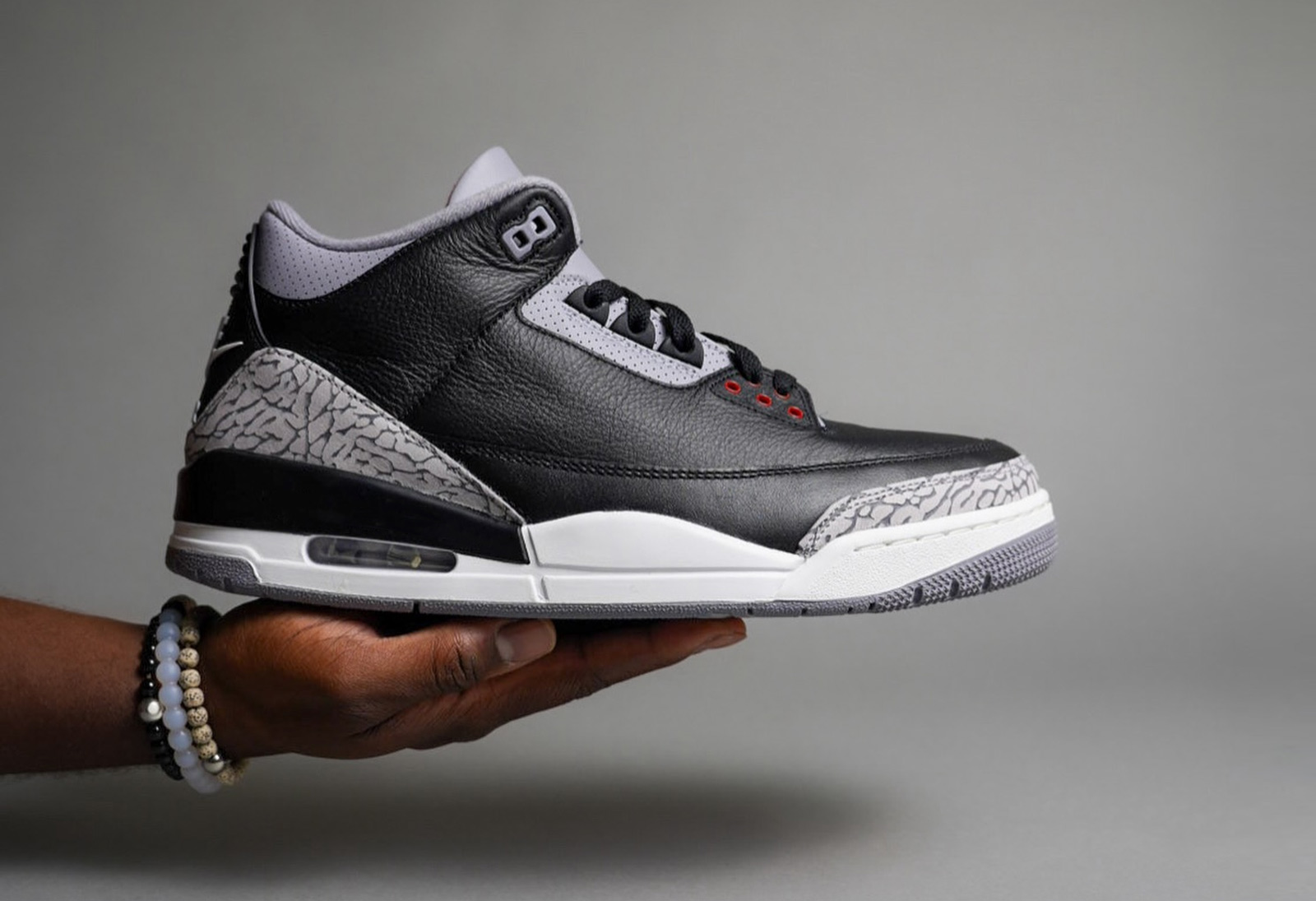 DN3707-010,AJ3,Air Jordan 3,黑水  年底的「黑水泥 AJ3」曝光清晰实物图！日期记好了！