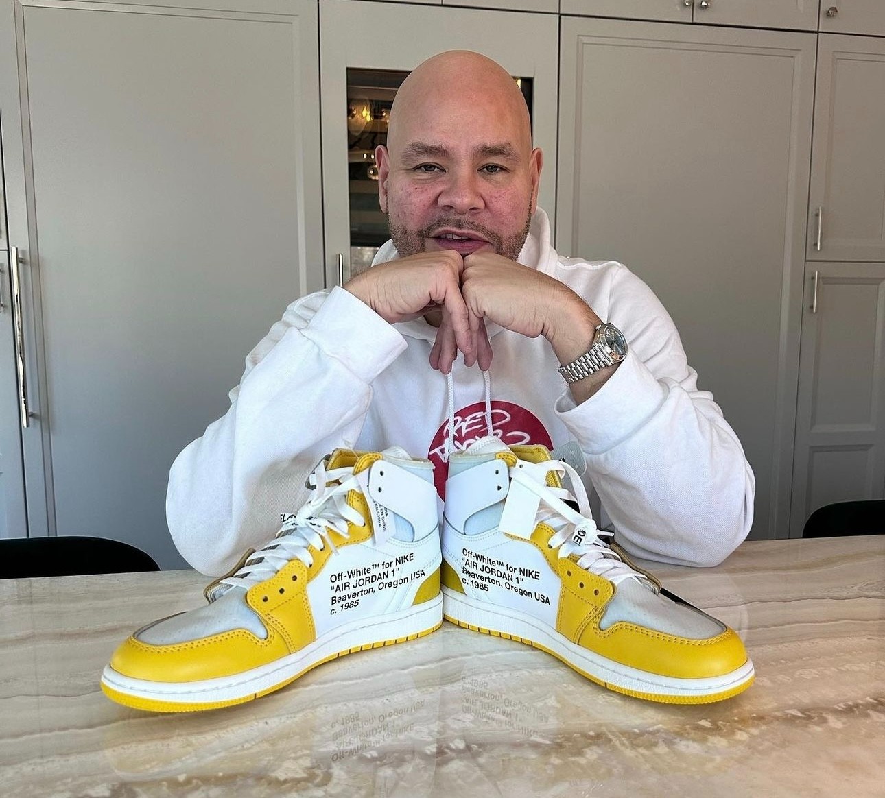 OW,AJ1,Air Jordan 1  Fat Joe 亲晒 OW x Nike 新鞋！这双从没见过！