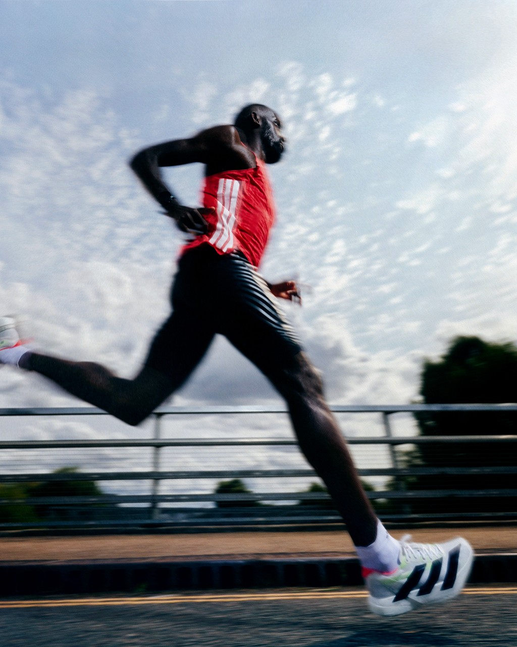 adidas,ADIZERO ADIOS PRO 4,柏林马  历时三年研发！adidas「最新超级跑鞋」亮相柏林马拉松！