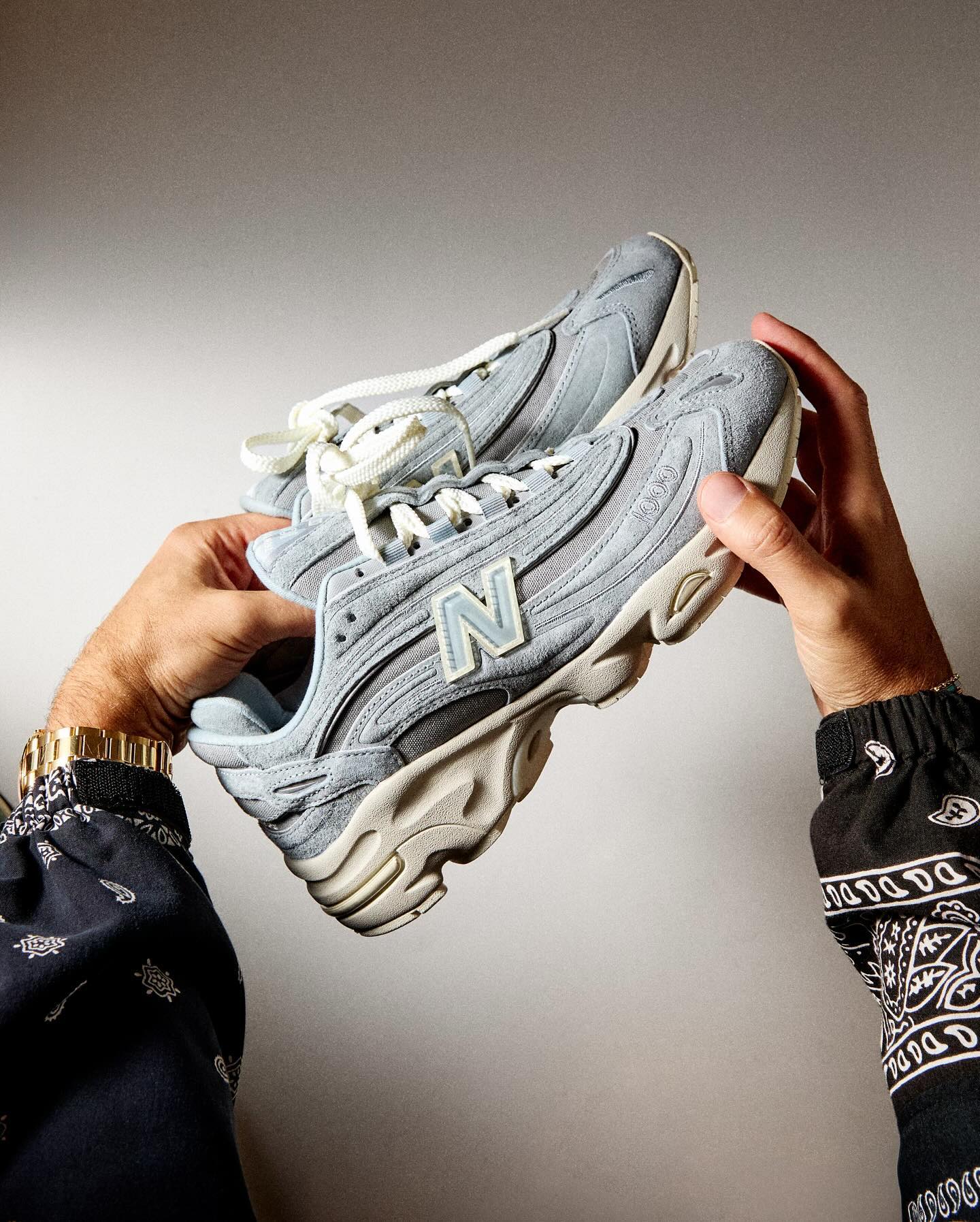 KITH,New Balance  主理人亲晒！KITH x New Balance 新联名鞋要来了！