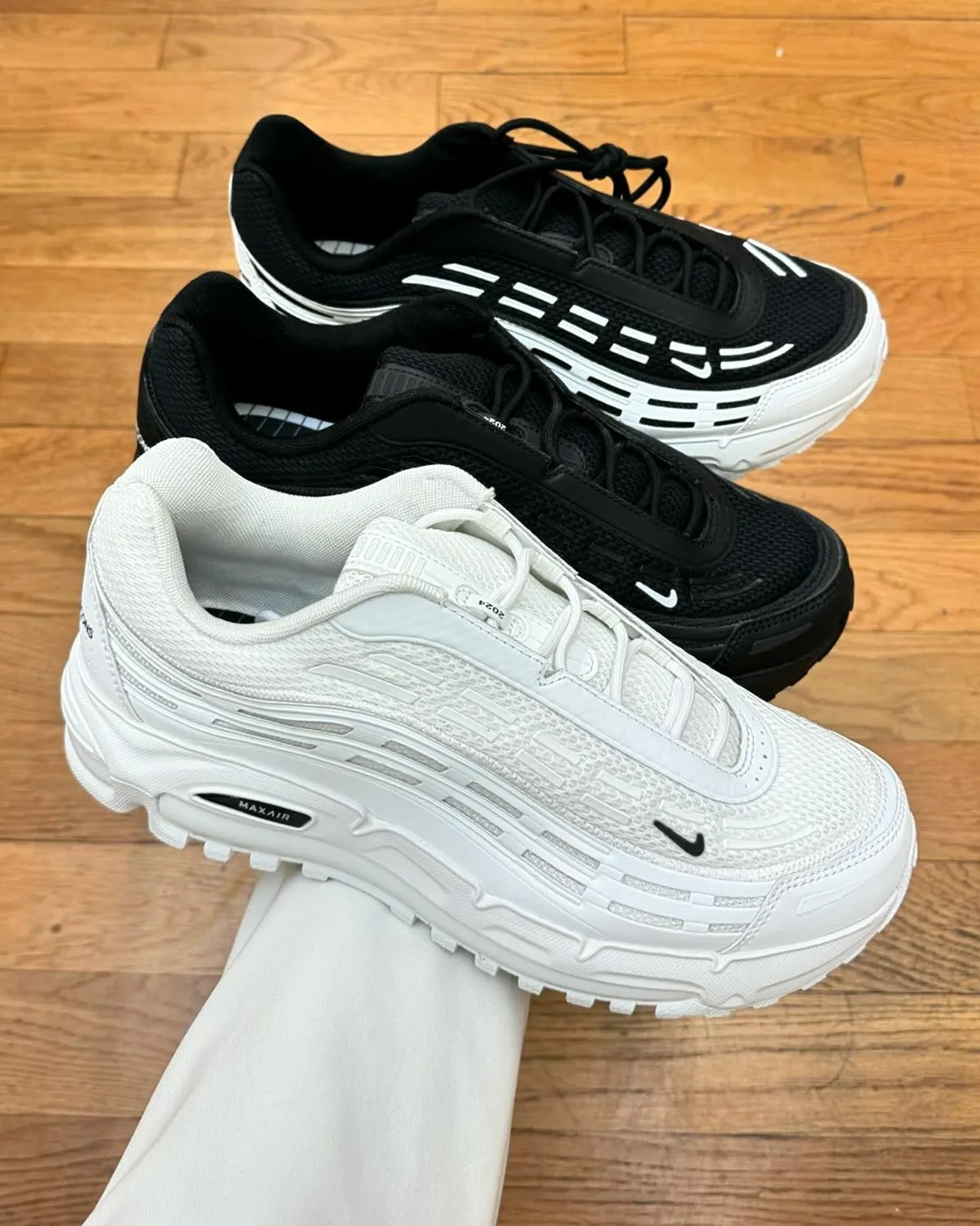 明星上脚  侃爷又穿 Nike 了！居然是这双！市价不便宜…