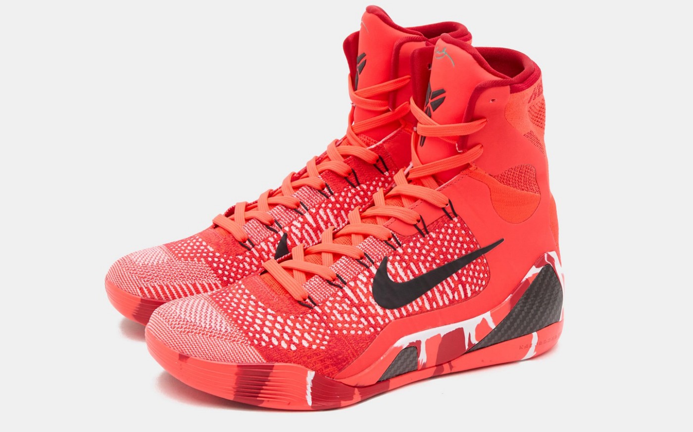 Nike,Kobe 9 Elite Protro,Chris  最新实物曝光！Kobe 9 首款「元年配色」要来了！