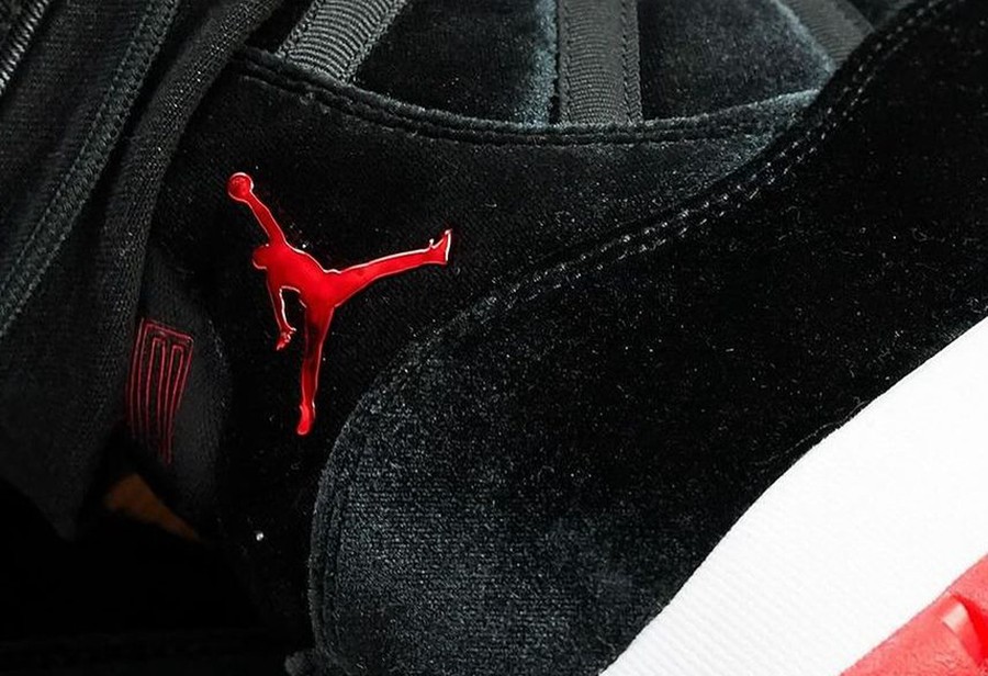 AJ,Air Jordan 11,Bred Velvet,D  奢华版 AJ11 上架国区！上脚效果满意吗？