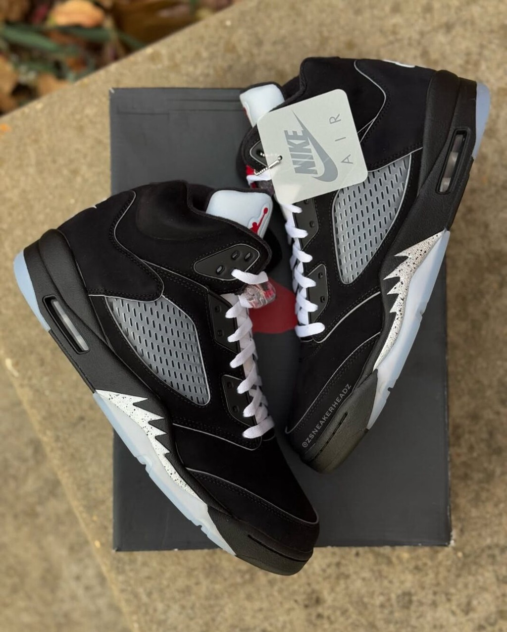 Air Jordan 5,Black Metallic Re  黑银 AJ5 最新实物！你准备好了吗？