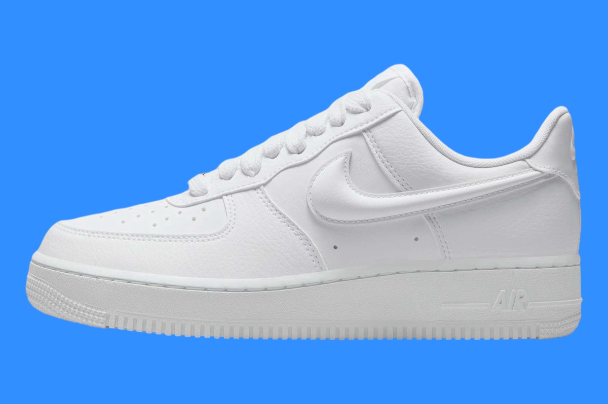 Nike,Air Force 1 Low,HF2014-10  立体 Swoosh 见过吗？全新 AF1 辨识度太高！