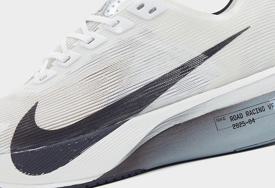 Nike,Vaporfly 4,HF6414-100  Nike「顶级跑鞋」迎来全新一代！日期曝光！