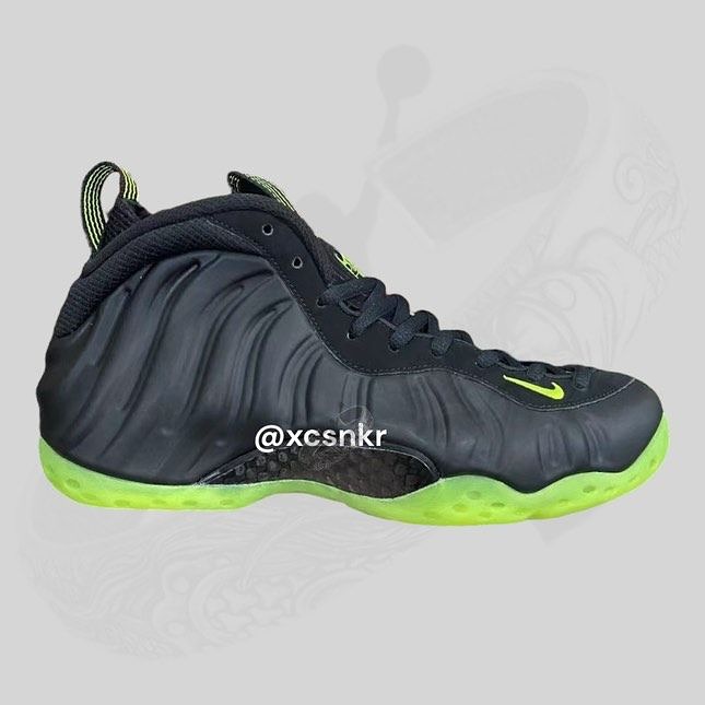 小通灵喷,Foamposite,Foamposite One   「小通灵喷」要来了！？样子确实太像了！