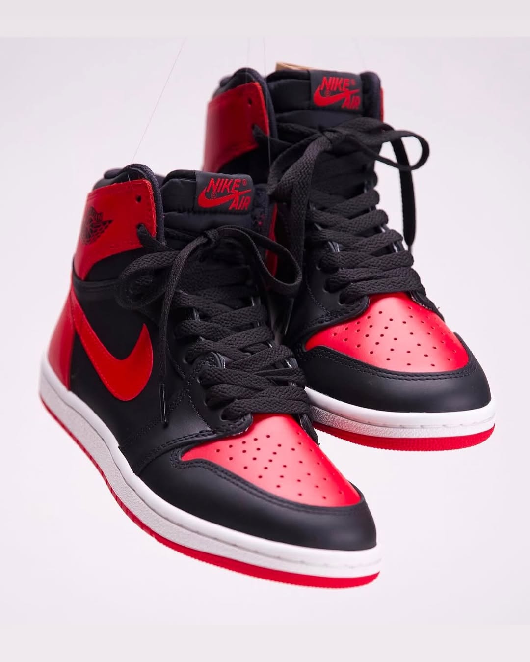 HV6674-067,Bred,Air Jordan 1,A  意想不到的超限量！「禁穿 AJ1」最新实物释出！