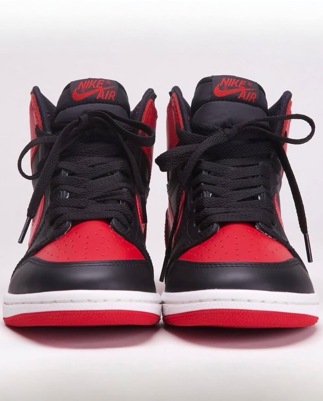 HV6674-067,Bred,Air Jordan 1,A  意想不到的超限量！「禁穿 AJ1」最新实物释出！