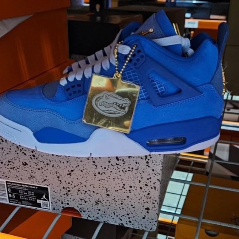 PE,AJ4,Air Jordan 4  镶金带钻！这种「超稀有 AJ4」太奢华了！