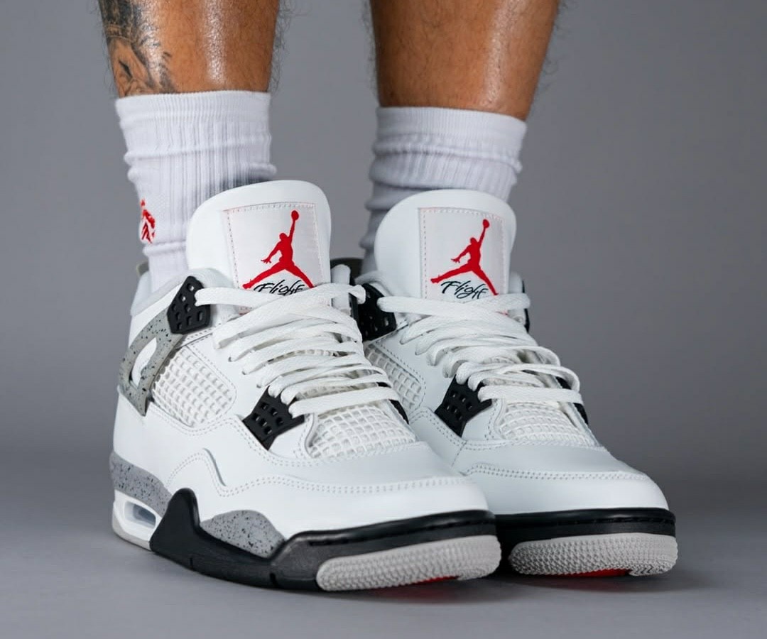 Air Jordan 4 AJ4 White Cement  日期确定！「白水泥 AJ4」上脚效果满意吗？