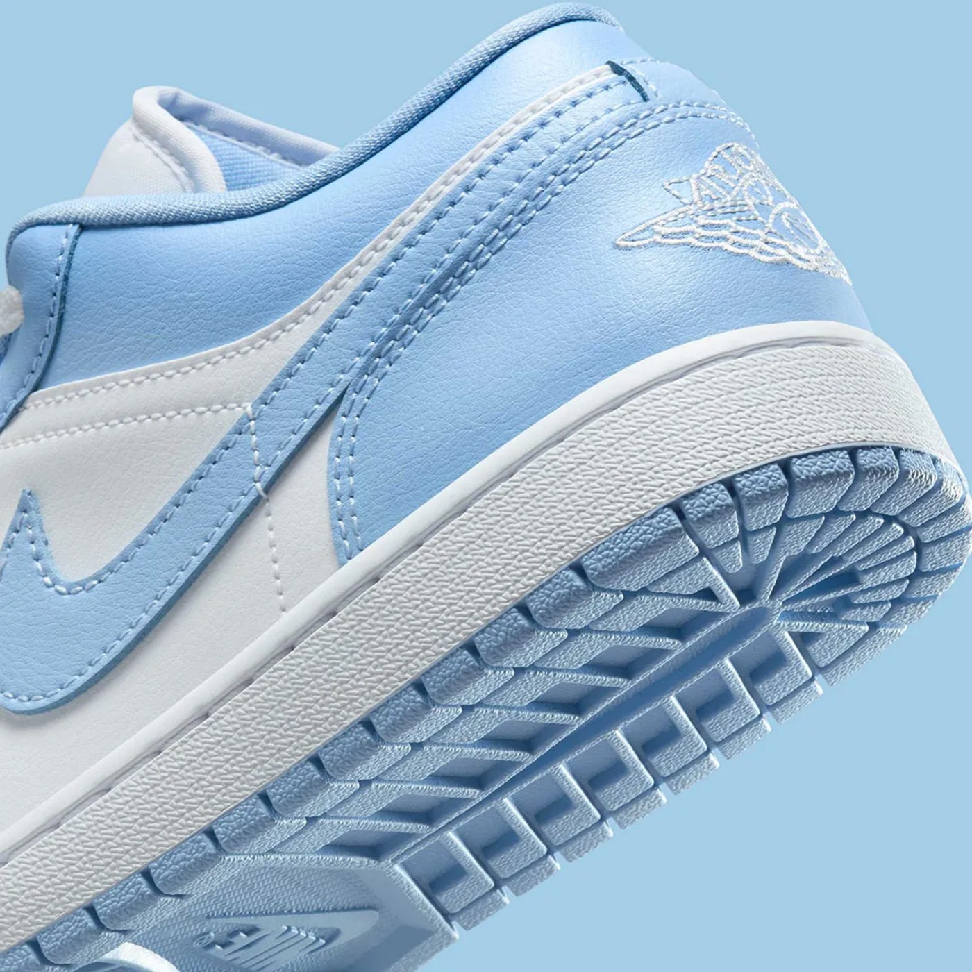 AJ1,Air Jordan 1 Low WMNS,Alum  酷似北卡 UNC！全新 AJ1 Low 即将登场！