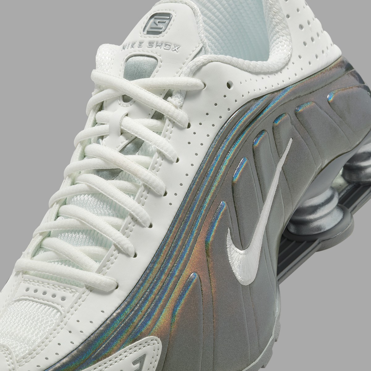 Nike,Shox R4,White Iridescent,  全息炫彩！新配色 Nike Shox R4 即将登场！