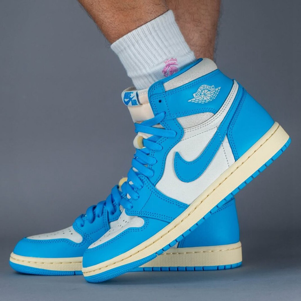 Air Jordan 1 Hi OG,UNC,Reimagi  做旧北卡 AJ1 值不值得入？上脚图来了！