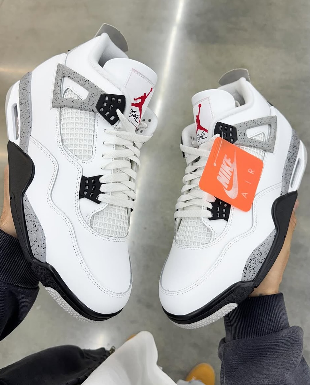 AJ,Air Jordan 4 OG,White Cemen  「白水泥 AJ4」最新实物！这下细节看清了！