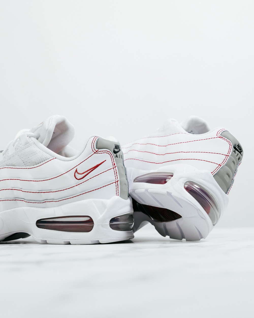 Nike,Air Max 95  的确够清爽！Nike「经典 OG 鞋型」迎来新配色！