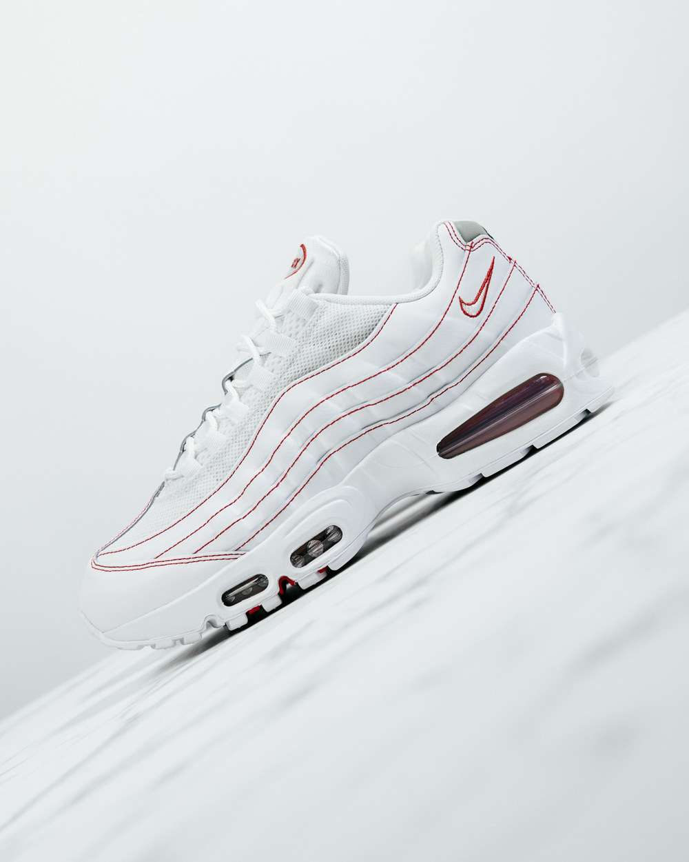 Nike,Air Max 95  的确够清爽！Nike「经典 OG 鞋型」迎来新配色！