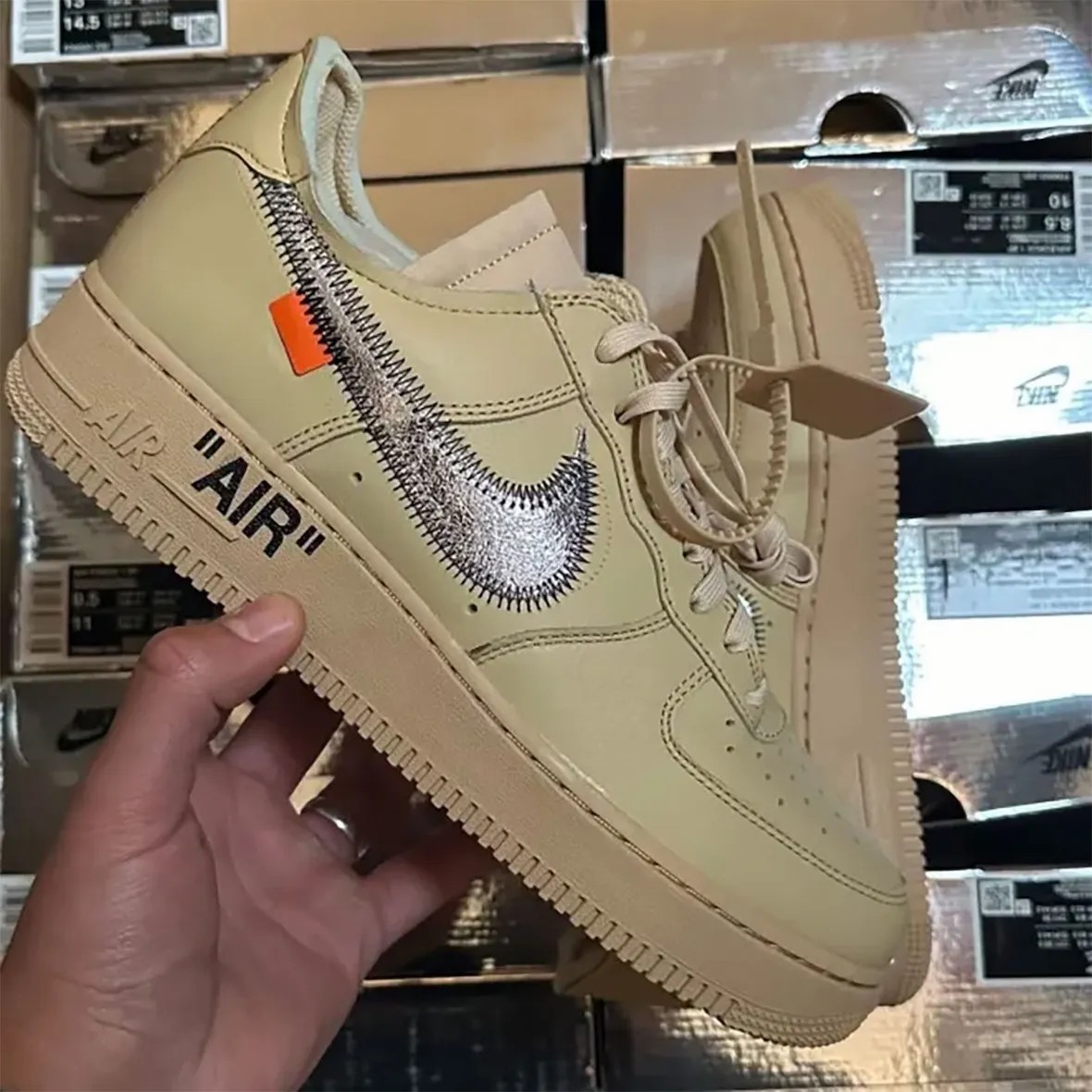 OFF-WHITE,Nike,Air Force 1 Low  年底狠鞋 +1！OW x AF1 新配色要来了！