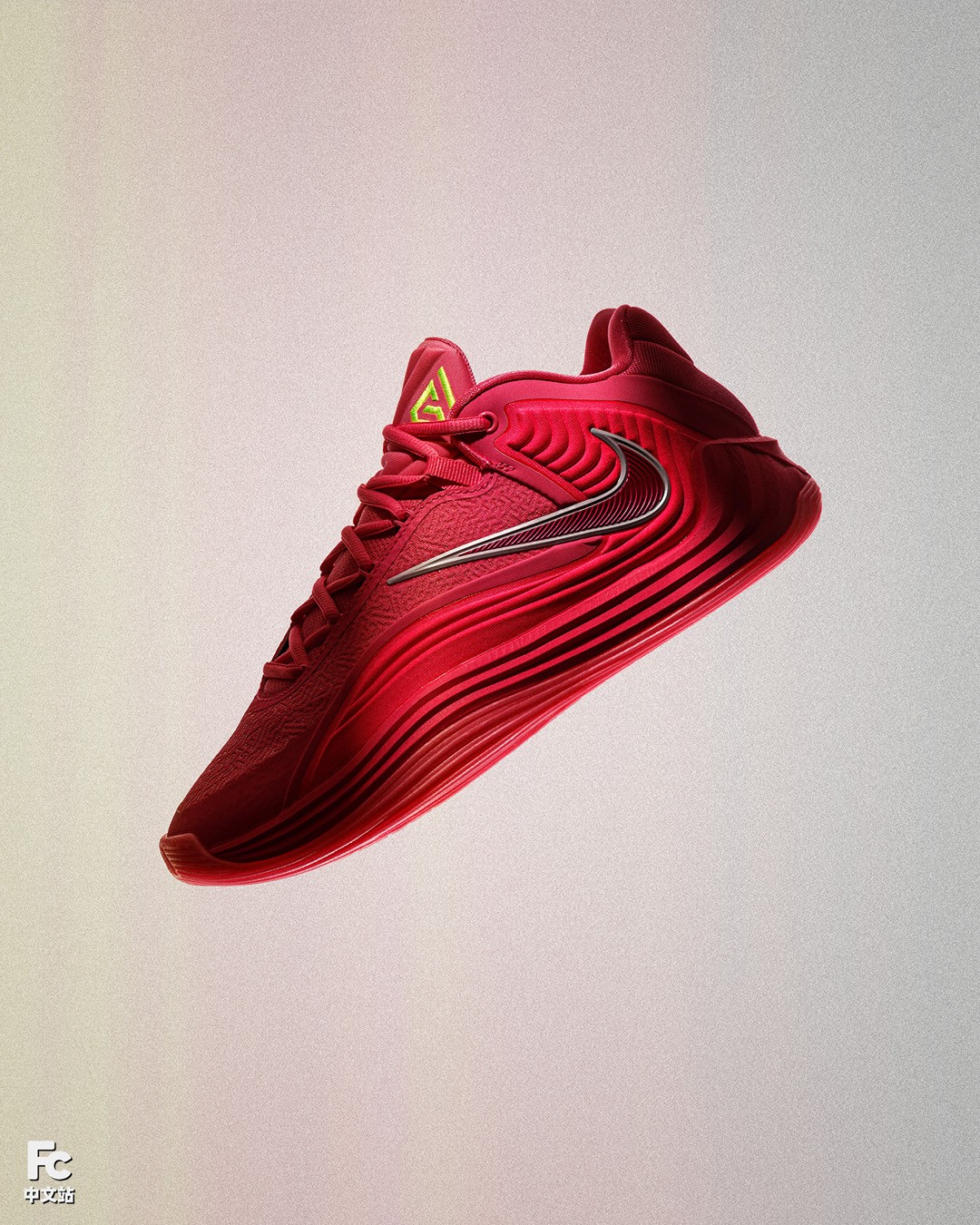 Nike,Giannis Freak 7  都说像詹 10！这双「Nike 新签名鞋」好不好穿？开箱来了！