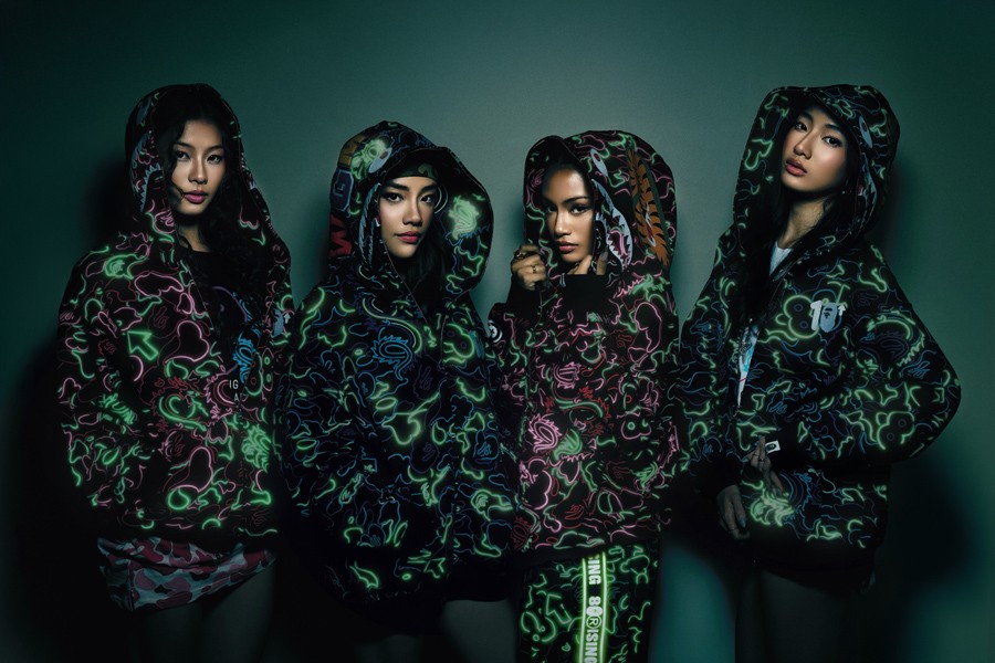 BAPE®,88RISING  刚刚上架！BAPE® 携手 88RISING 推出「10 周年」合作系列！