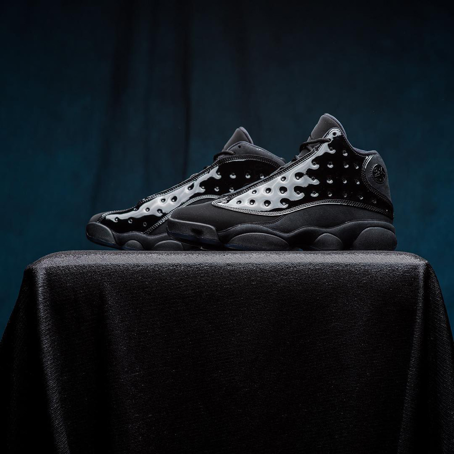 Air Jordan 6,Cap & Gown,IR2266  全新「酷黑 AJ6」谍照曝光！疑似这个人气主题！