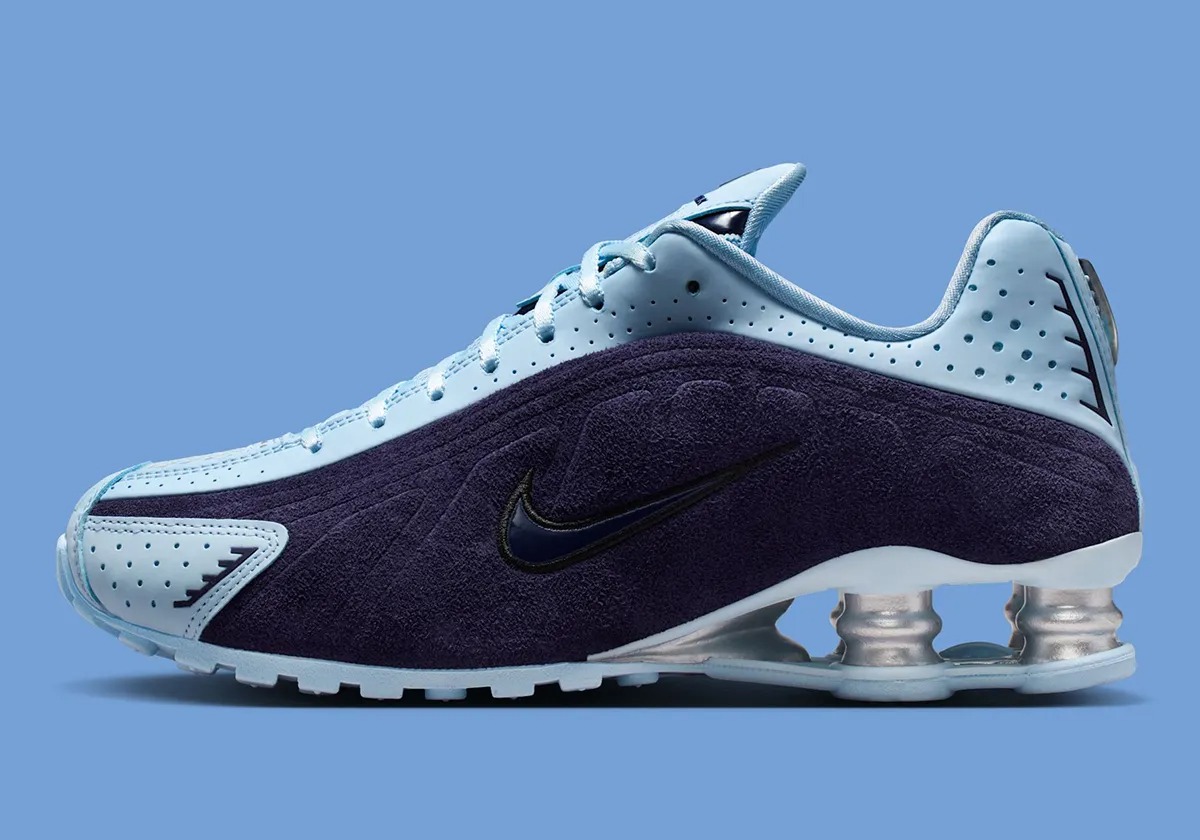 HQ7739-500,Shox,Shox R4,Nike  Nike 这个帅气的经典鞋型，升级材质了！