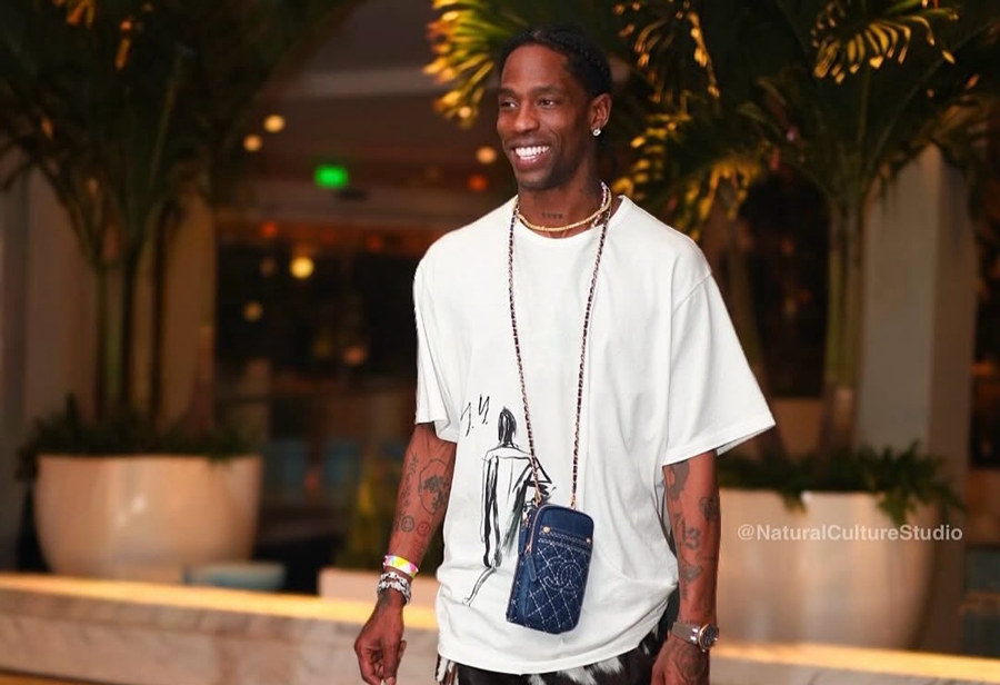 明星上脚  Travis Scott 上脚！「猛男粉」倒钩给几分？