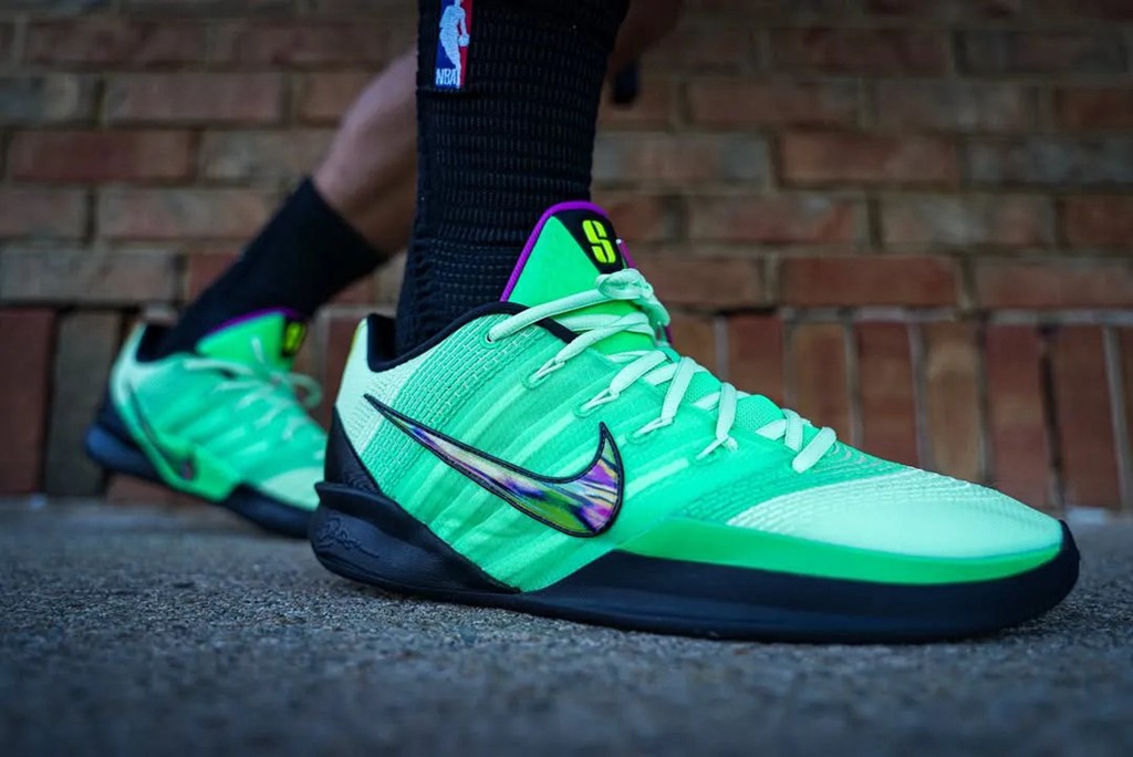 Nike,Sabrina 3,Gamer,II3985-30  灵感来自 NBA 2K！这双 Nike 新鞋颜值不低！