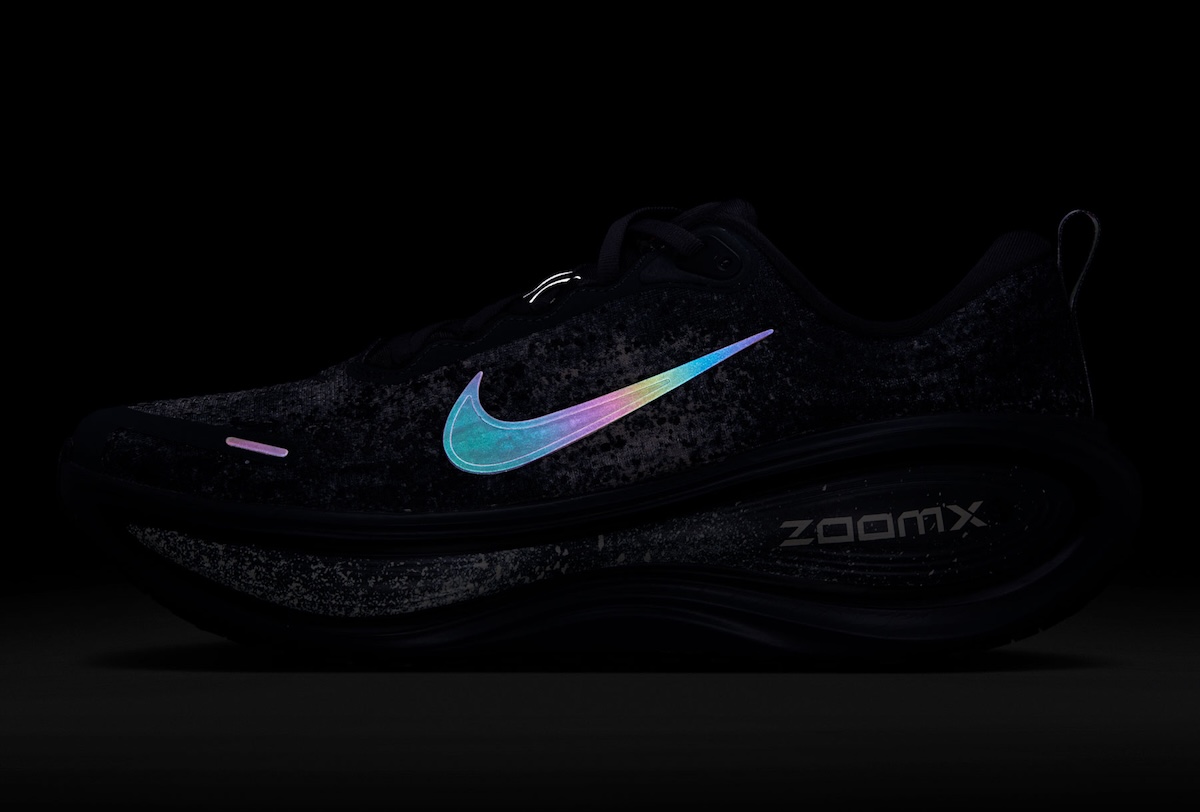 Nike,Vomero Plus,IM6776-060  颜值、脚感全都有！Nike 新跑鞋给几分？