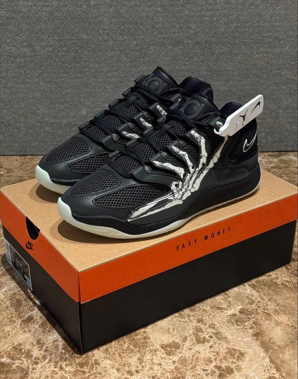 Nike,KD18,Halloween  死神镰刀！万圣节 KD18 大量细节公开！