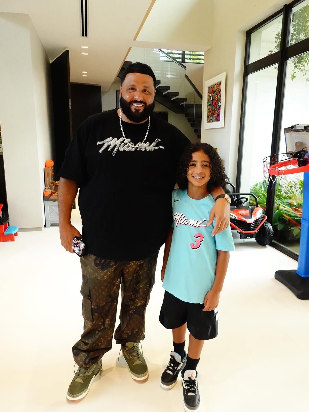 明星上脚  DJ Khaled 上脚全新 AJ3！你觉得如何？