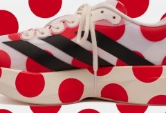 画风突变！adidas「EVO 联名」又酷又萌！