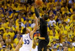 致敬「制胜一投」！安踏欧文 2 代新配色亮相！