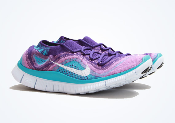 Nike,WMNS,Free,Flyknit+,庭紫/原  Nike WMNS Free Flyknit+ 庭紫/原子紫/蓝绿 现已发售