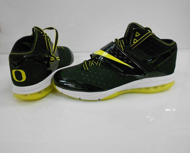 Nike,CJ81,Trainer,Max,俄勒冈大  Nike CJ81 Trainer Max 俄勒冈大学别注 实物图赏