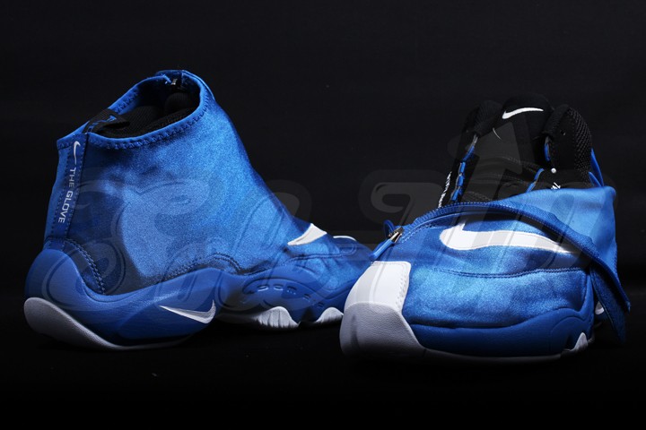 Nike,Air,Zoom,Flight,The,Glove 佩顿手套 Nike Air Zoom Flight The Glove 蓝白黑配色实物图赏