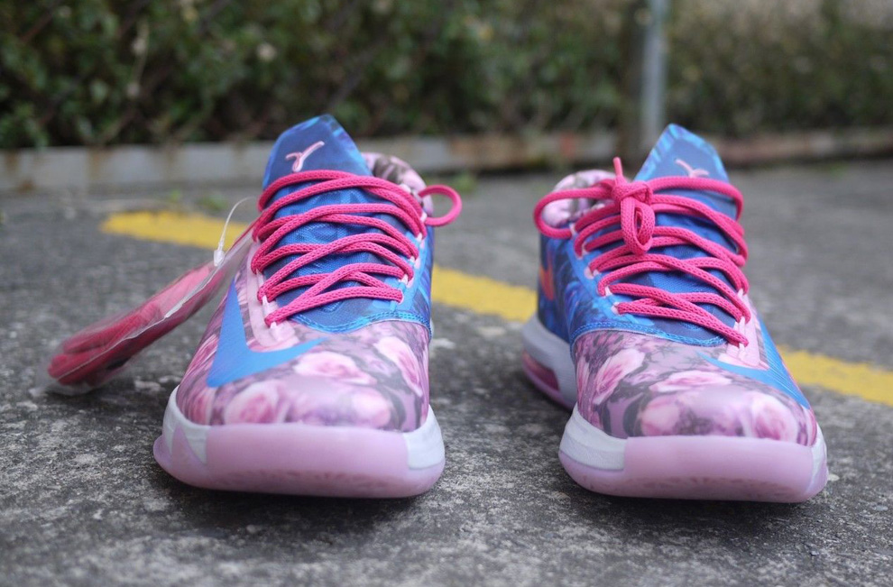 Nike,KD,6,Supreme,“Aunt,Pearl” KD6乳腺癌618216-600 Nike KD 6 Supreme “Aunt Pearl” 发售信息