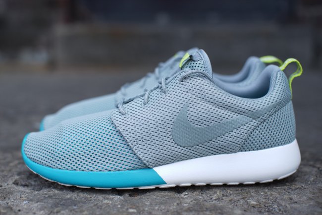 Nike,Roshe,Run,“Mica,Green” 511881-300 Nike Roshe Run “Mica Green” 清新上市