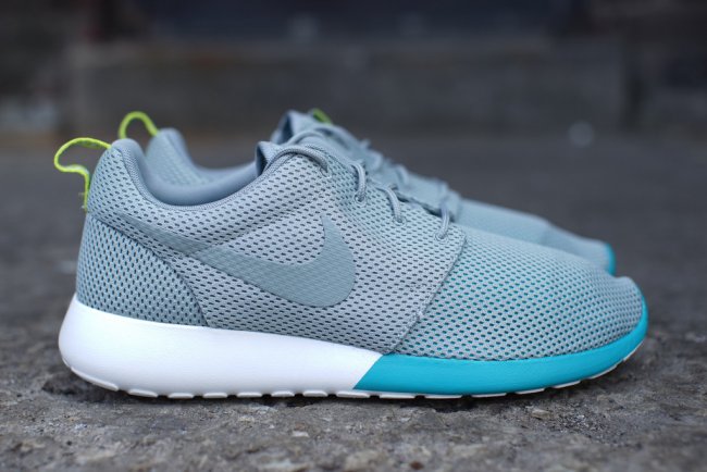 Nike,Roshe,Run,“Mica,Green” 511881-300 Nike Roshe Run “Mica Green” 清新上市