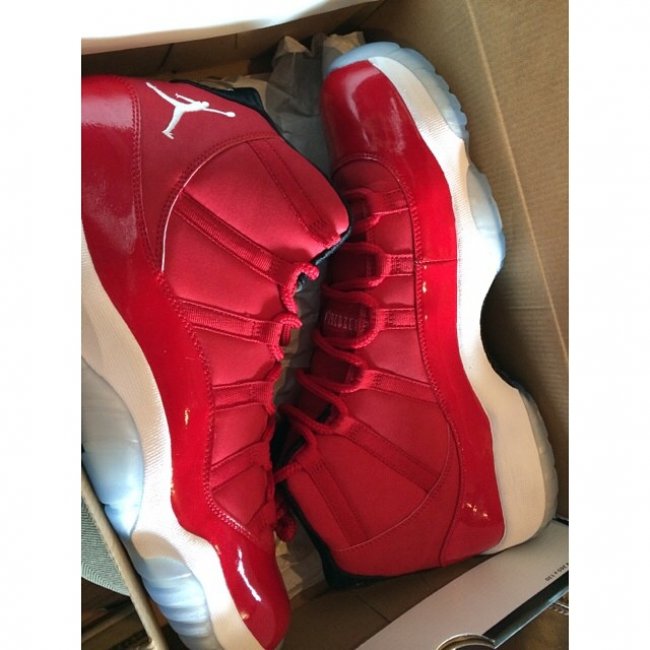 Air,Jordan,11“Red”,全新实物 AJ11安东尼PE Air Jordan 11 PE “All Red” 全新实物图片