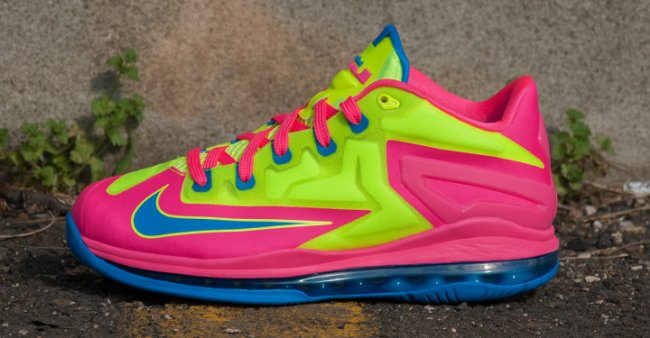 Nike,LeBron,XI,Low,全新配色闪 LBJ11 LeBron 11 Low 全新配色闪亮登场