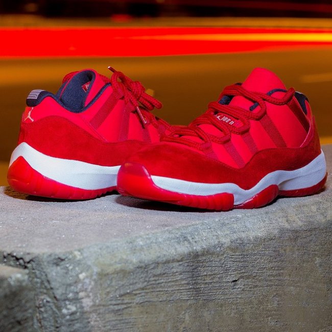 air,jordan,11,low,红色麂皮样 aj11低帮 air jordan 11 low 红色麂皮