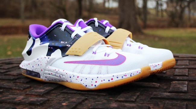 Nike,KD,7,花生酱&果冻,实物  KD7 PBJ 花生酱和果冻发售信息