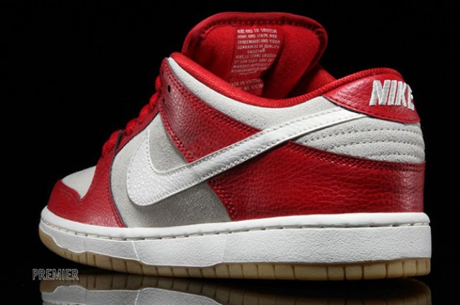 Nike,SB,Dunk,Low,情人节“,释  Nike SB Dunk Low 2015 情人节配色实物图赏