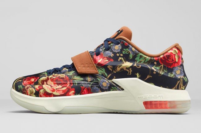 Nike,KD,7,EXT,花卉,官方发布  KD7 EXT Floral QS 花卉配色官方发售信息